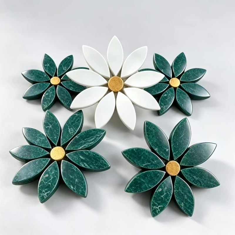 Mosaicos de Mármore Verde e Br - Zara Home Bathroom Accessories avaliação e preço